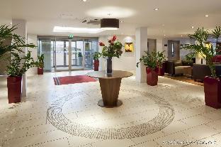 holiday inn express northampton south by ihg