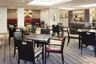 holiday inn express northampton south by ihg