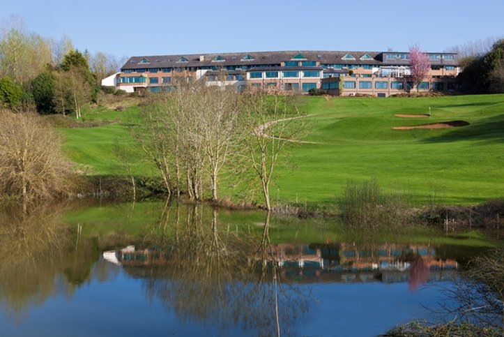 hellidon lakes golf and spa hotel