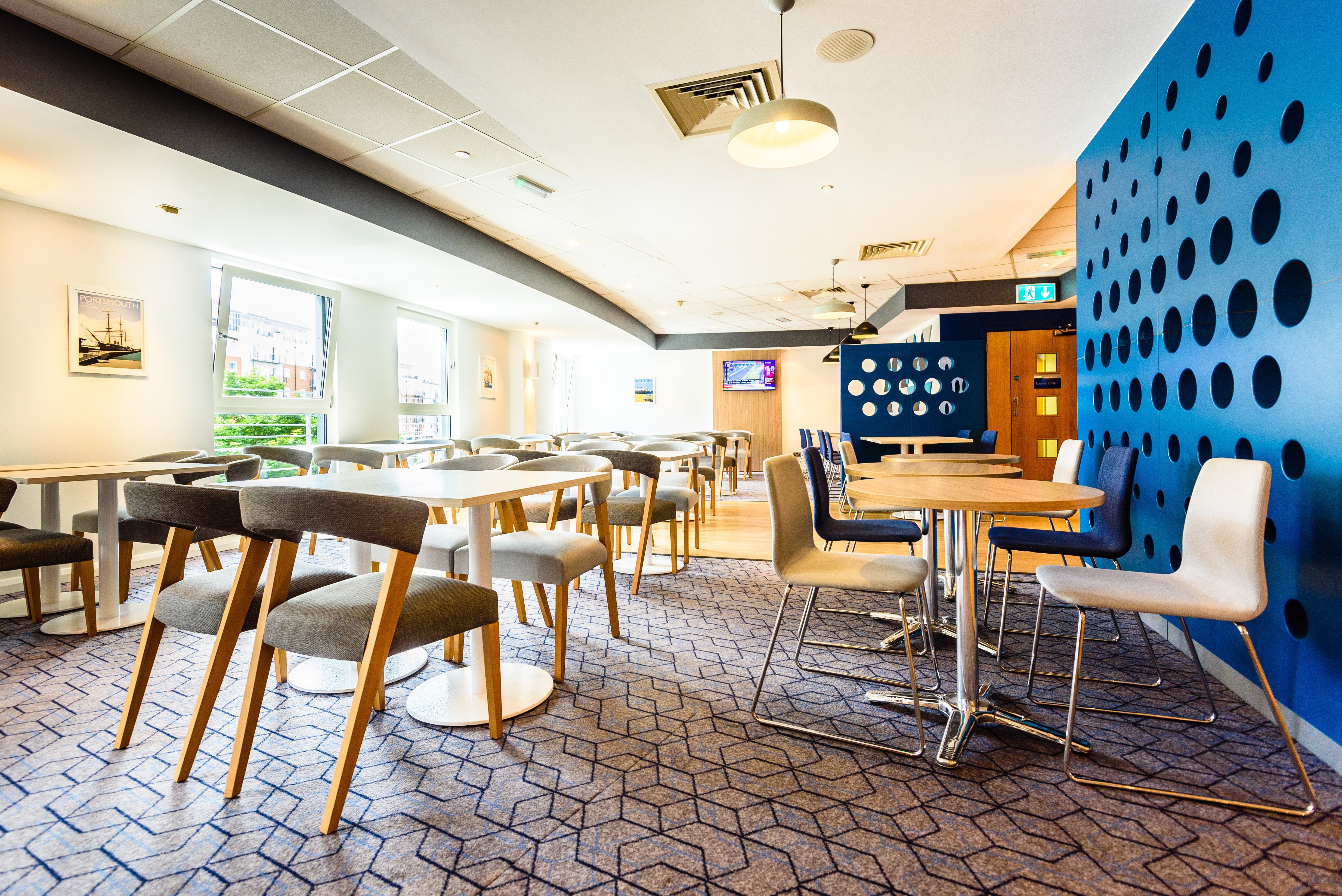 holiday inn express portsmouth gunwharf quays by ihg