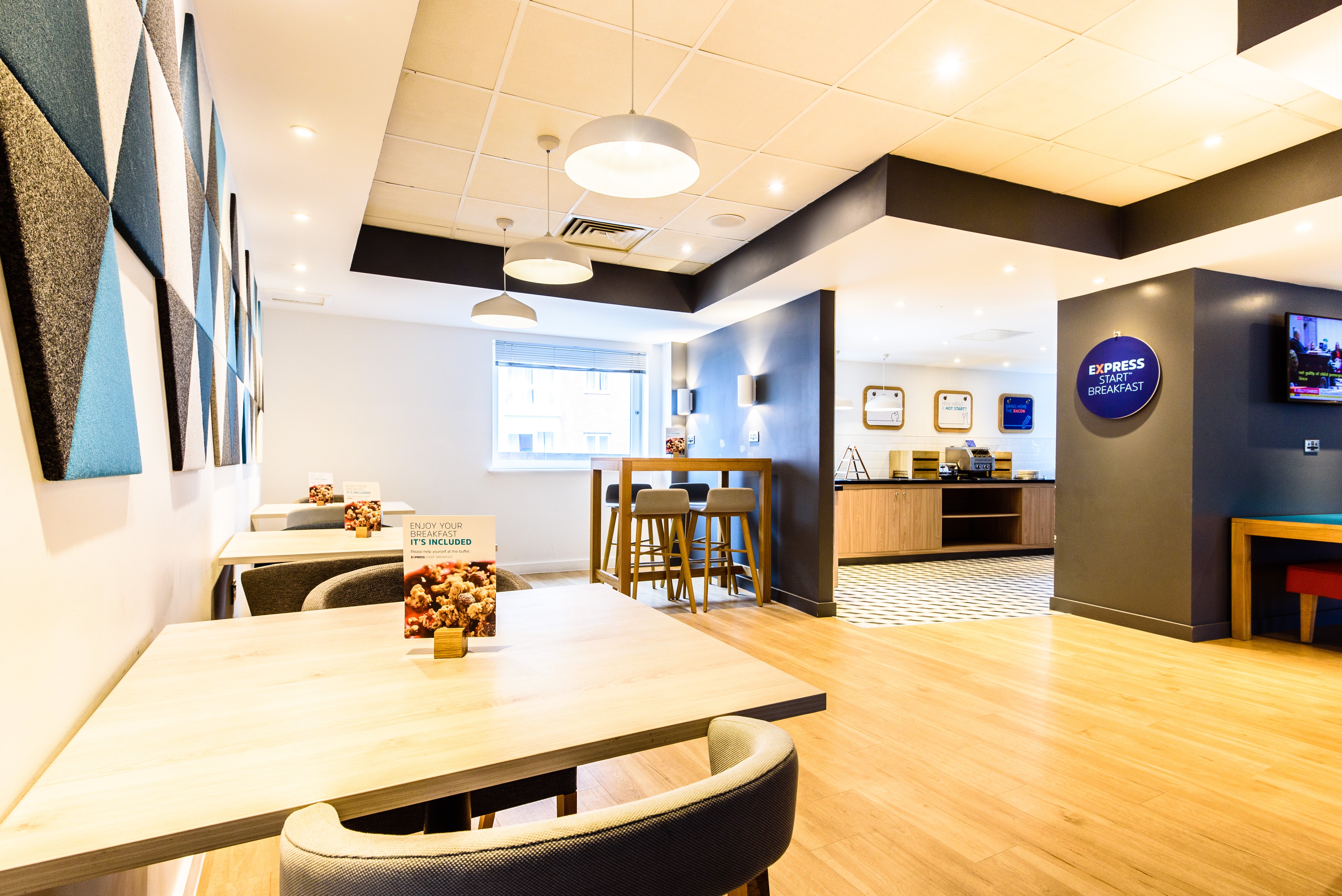holiday inn express portsmouth gunwharf quays by ihg
