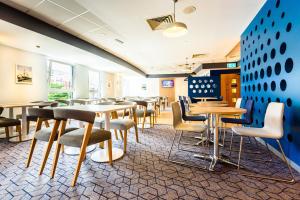 holiday inn express portsmouth gunwharf quays by ihg