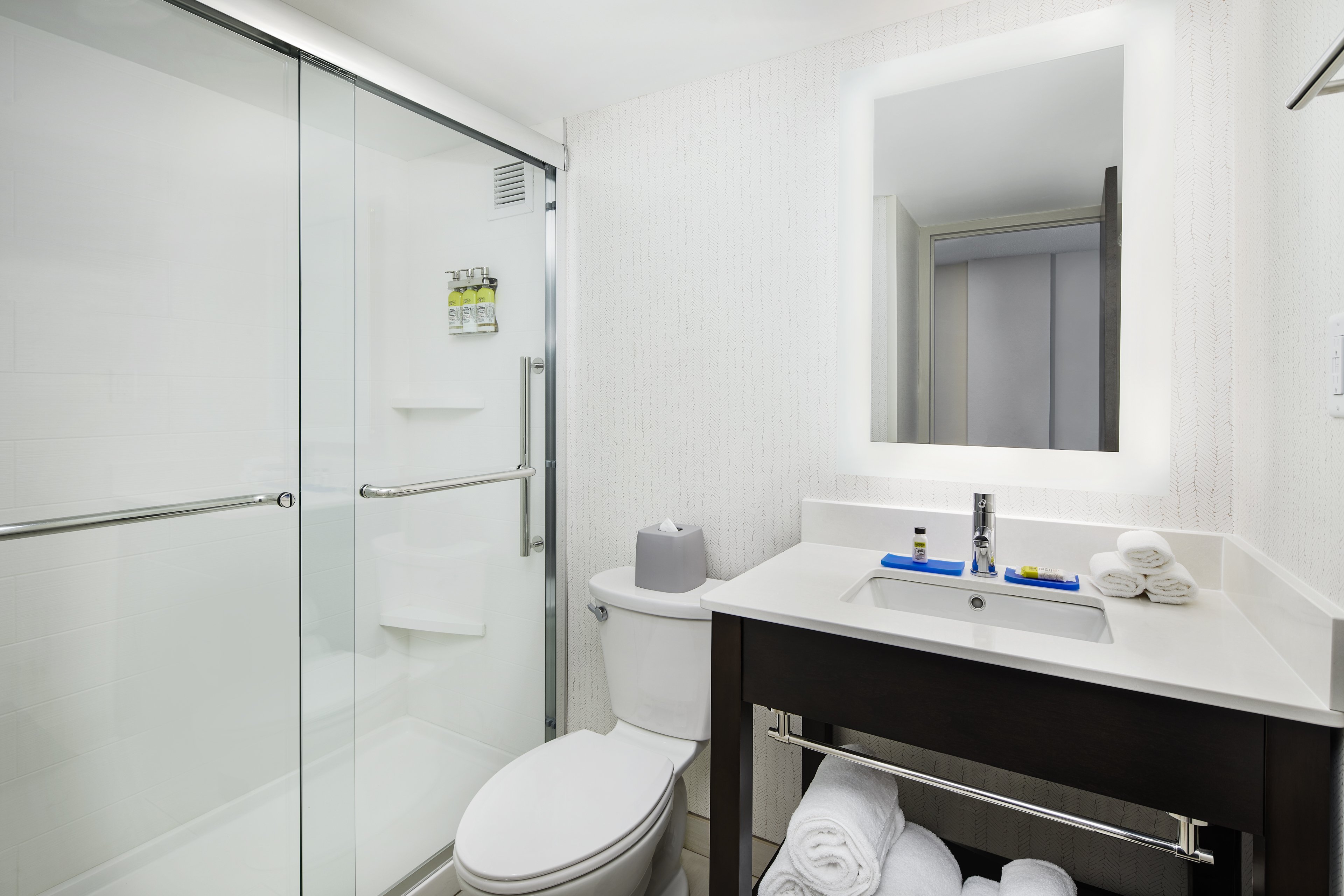 holiday inn express richmond midtown by ihg