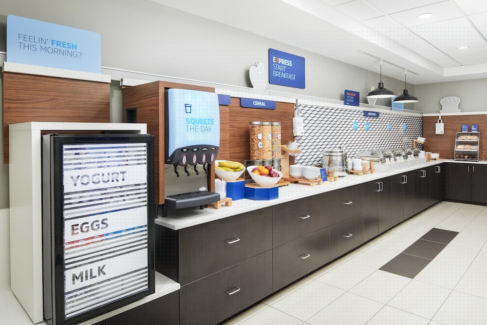 holiday inn express richmond midtown by ihg
