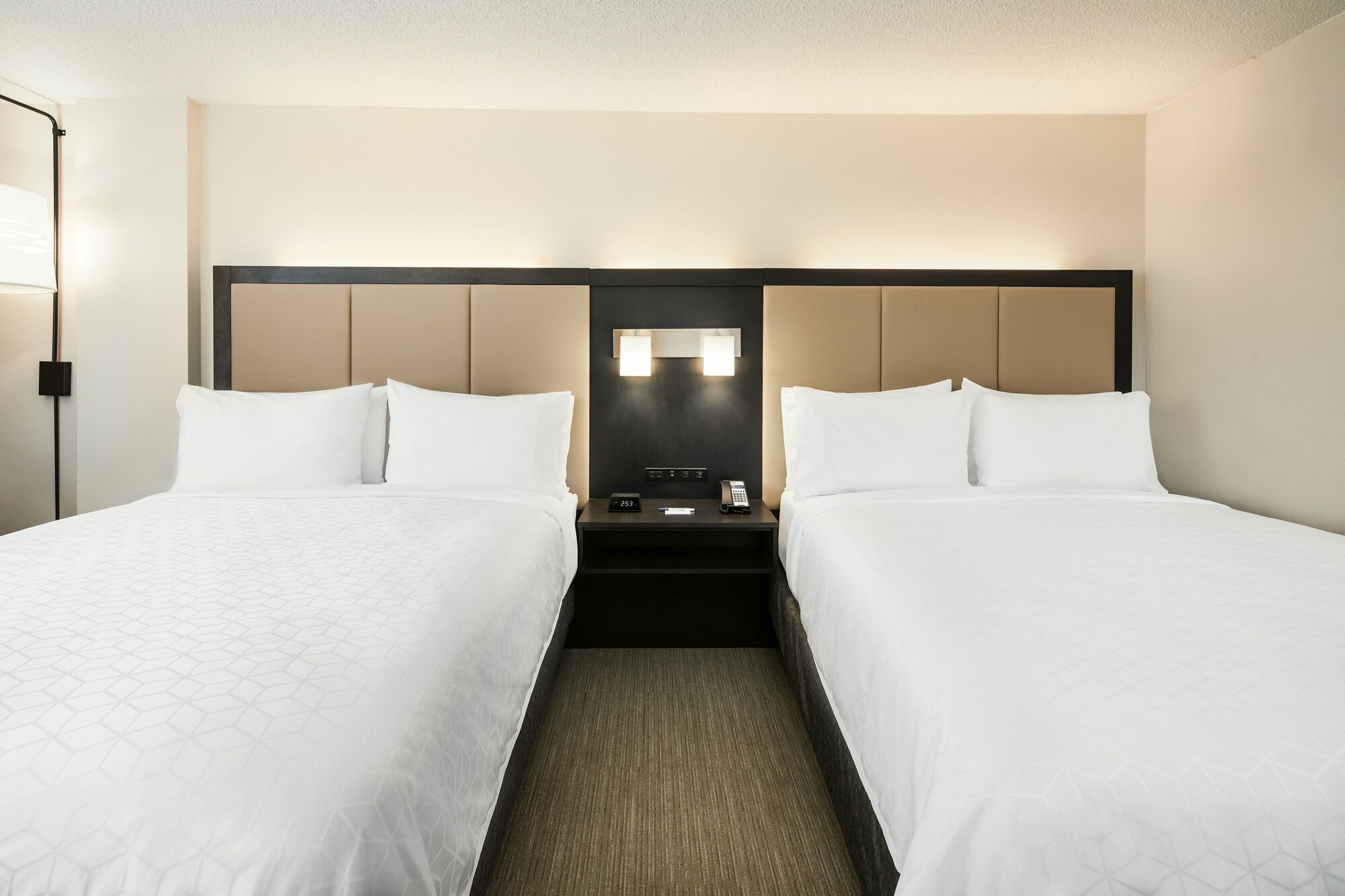 holiday inn express richmond midtown by ihg
