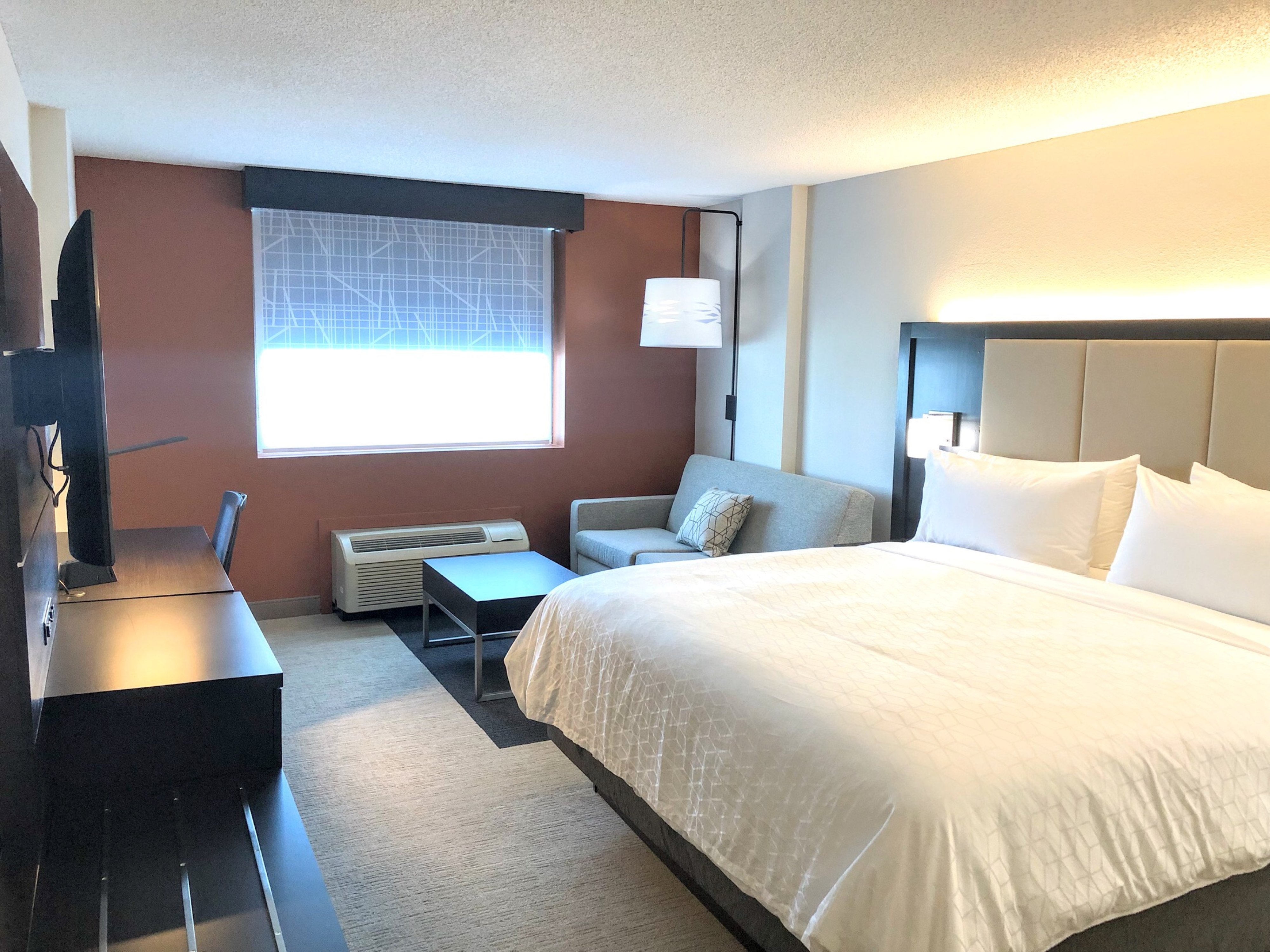 holiday inn express richmond midtown by ihg