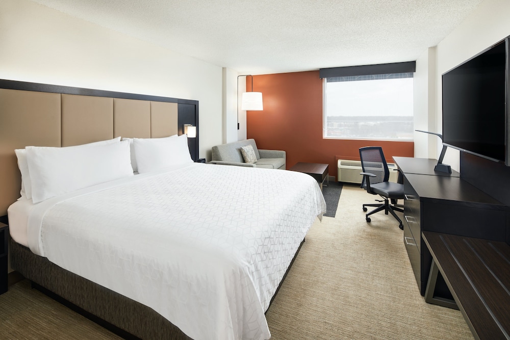 holiday inn express richmond midtown by ihg
