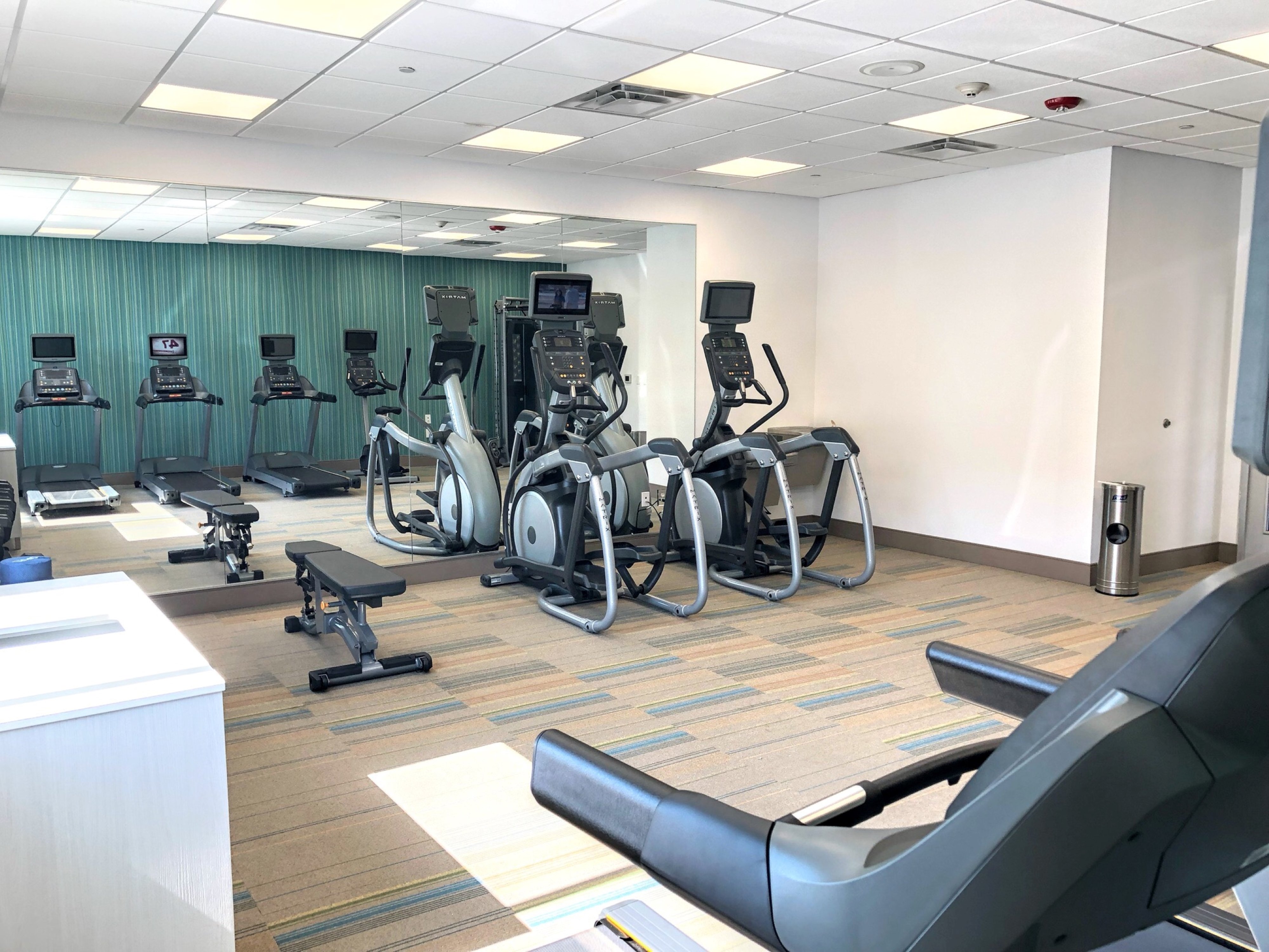 holiday inn express richmond midtown by ihg