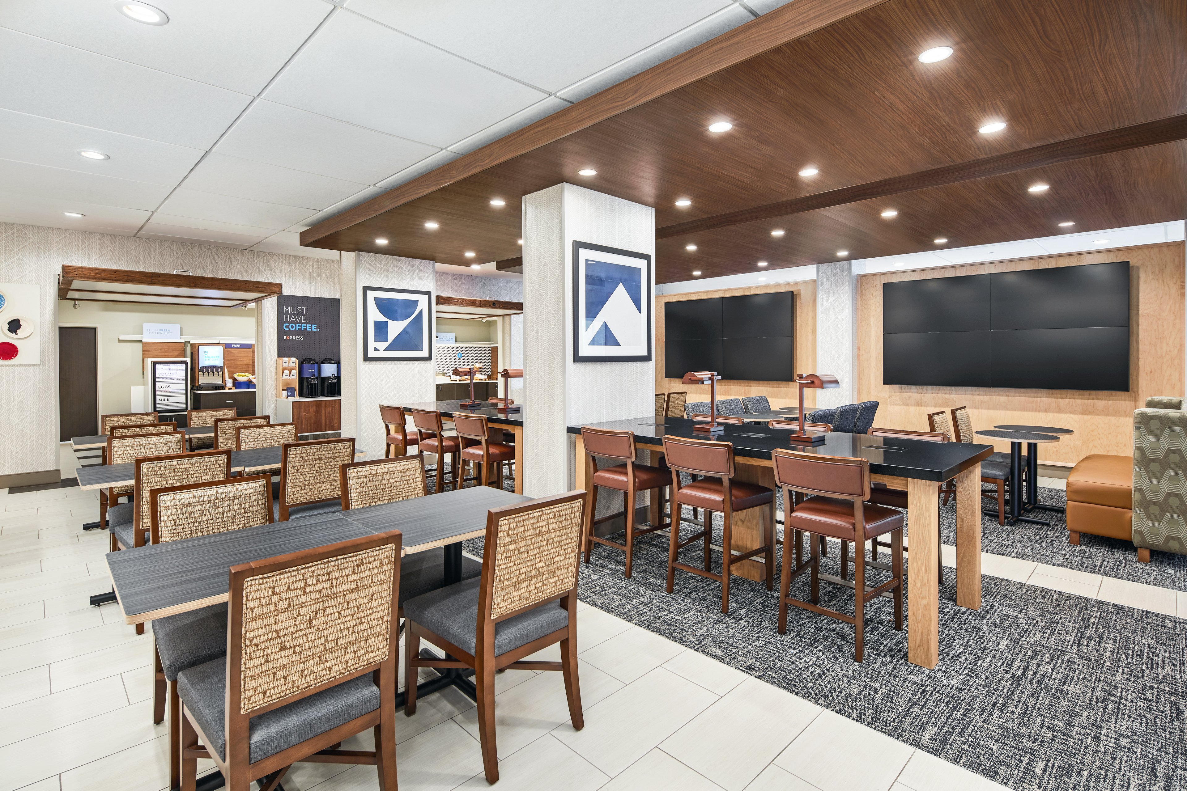 holiday inn express richmond midtown by ihg