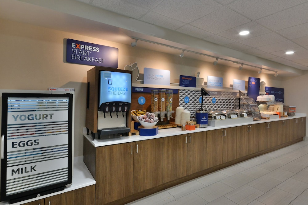 holiday inn express richmond i 64 short pump area by ihg