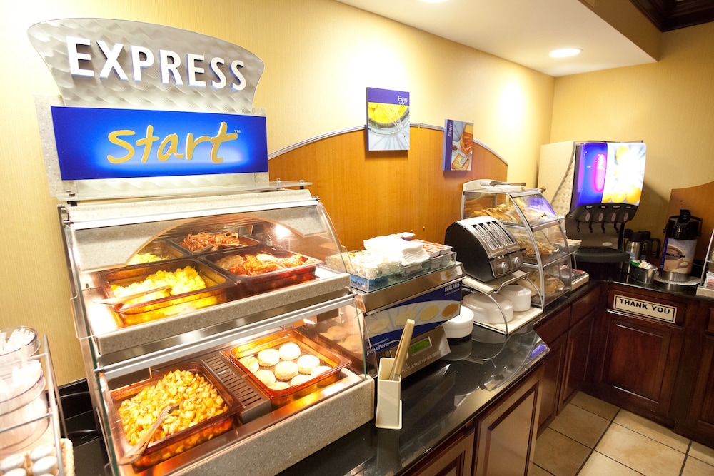 holiday inn express richmond i 64 short pump area by ihg