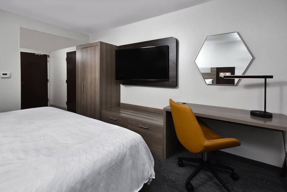 holiday inn express richmond i 64 short pump area by ihg