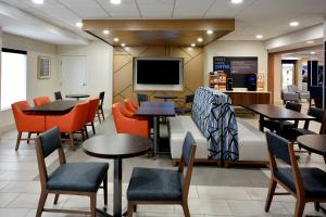 holiday inn express richmond i 64 short pump area by ihg