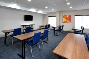 holiday inn express richmond i 64 short pump area by ihg