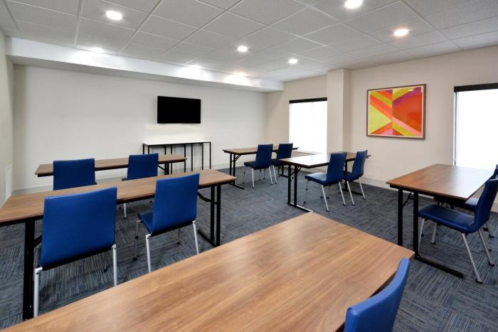 holiday inn express richmond i 64 short pump area by ihg
