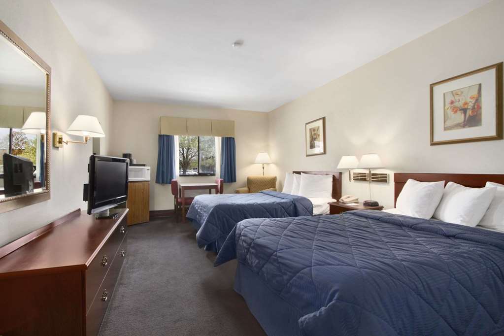 mainstay suites prince george fort lee