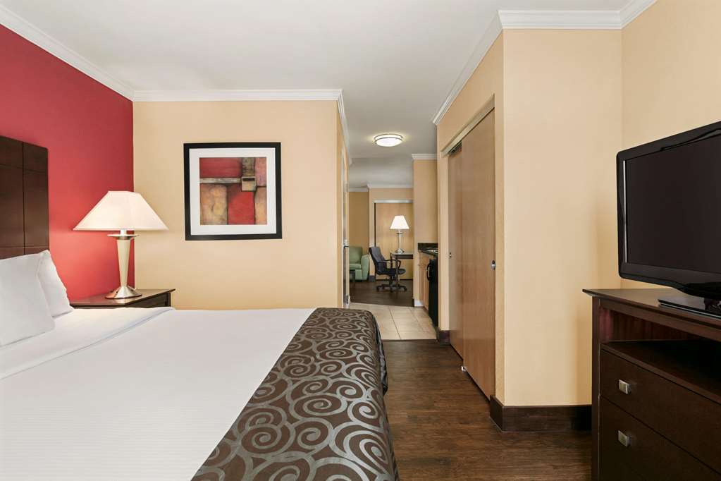 mainstay suites prince george fort lee