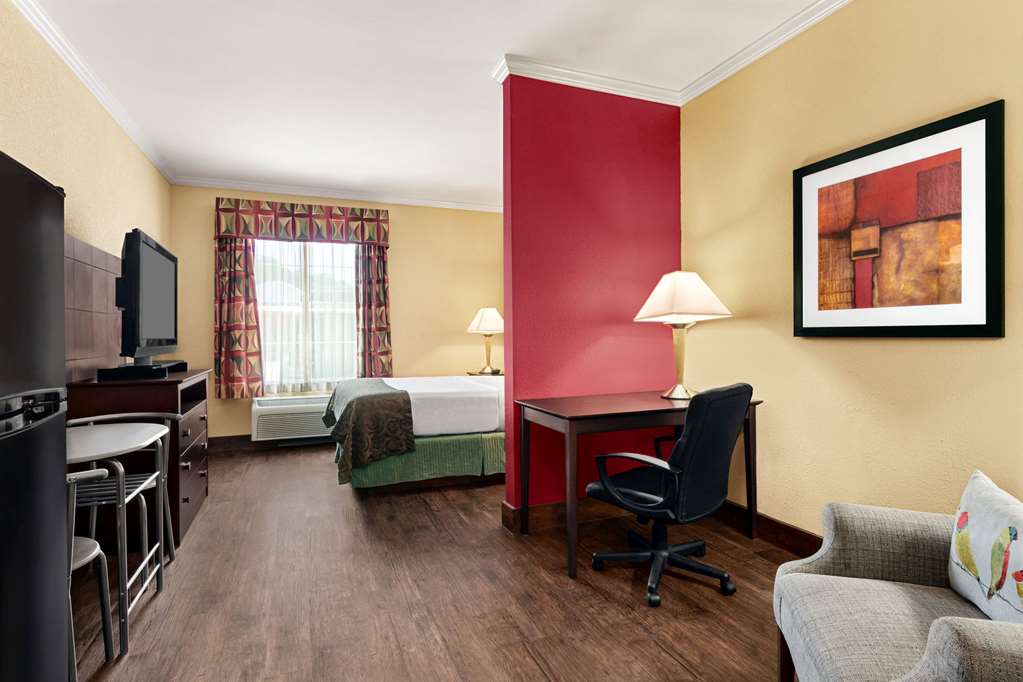 mainstay suites prince george fort lee