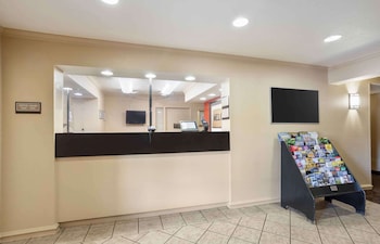 Extended Stay America Suites Norwalk Stamford,Fairfield County>>Fairfield,3 star