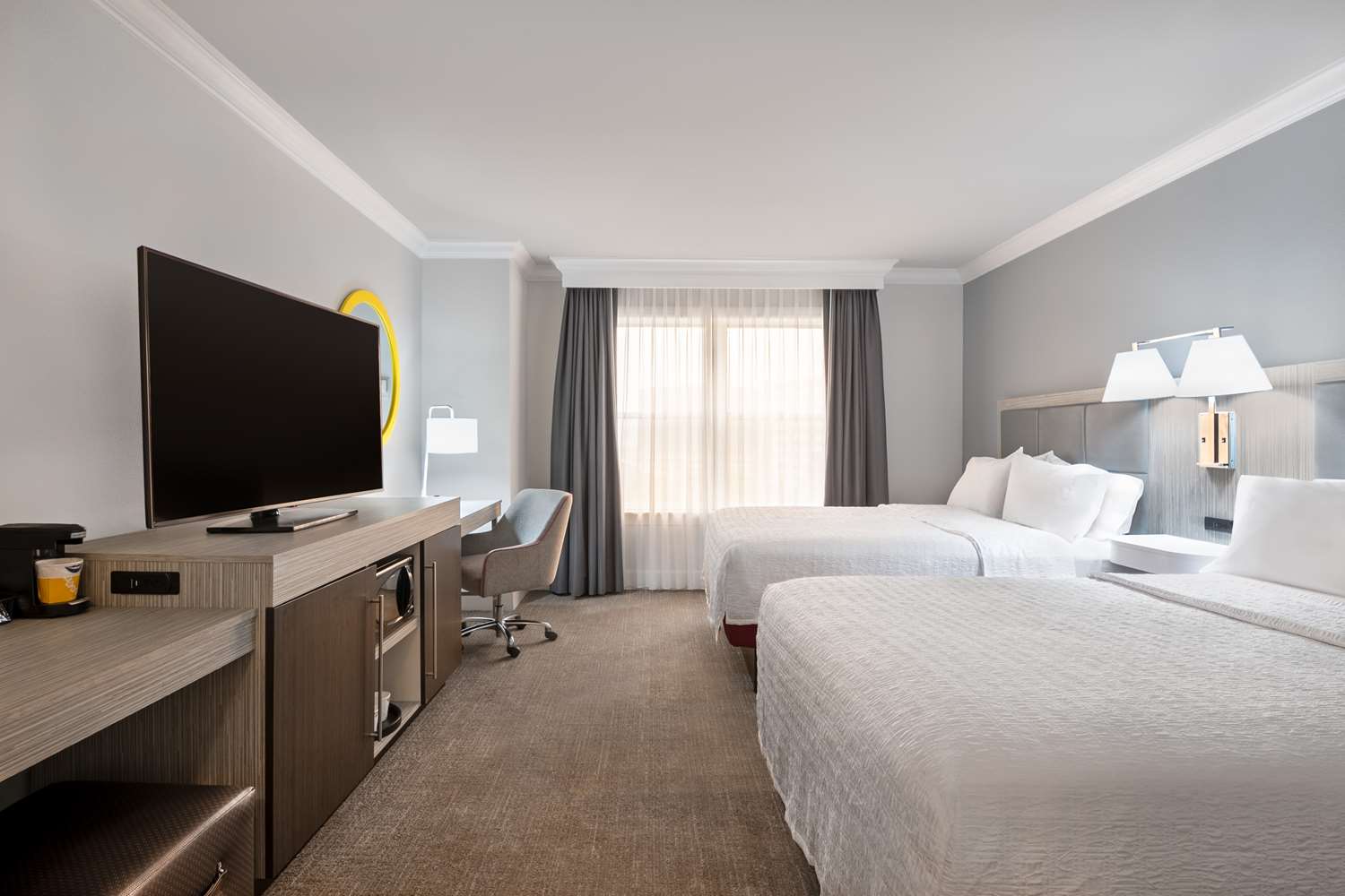 hampton inn and suites stamford