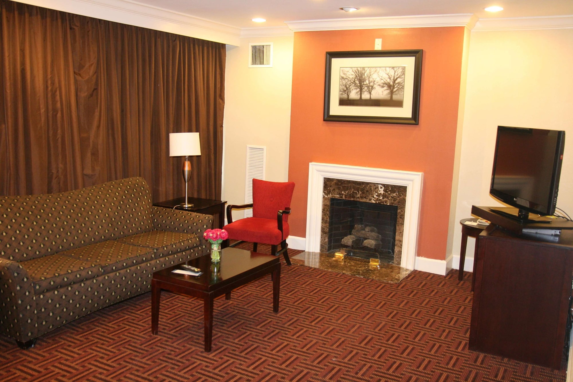 hampton inn and suites stamford
