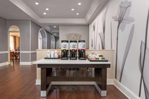 hampton inn and suites stamford