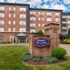 hampton inn and suites stamford