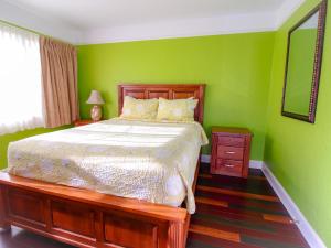james bay inn hotel and suites