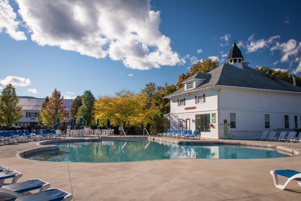 red jacket mountain view hotel