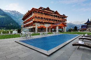 tiaraa hotels and resorts manali