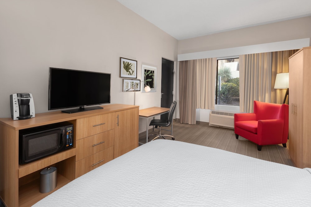 holiday inn el paso west sunland park by ihg