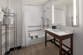 Holiday Inn El Paso West - Sunland Park By Ihg,Near Western Playland Amusement Park,3 star