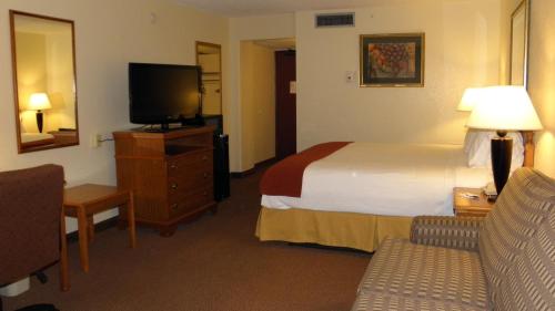 hi express el paso downtown by ihg