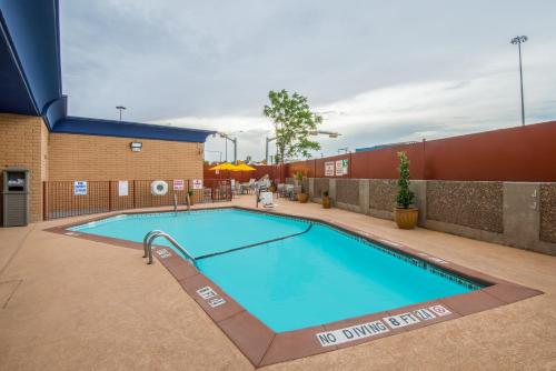 hi express el paso downtown by ihg