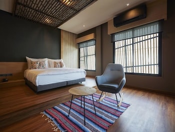 sand dollar boutique hotel