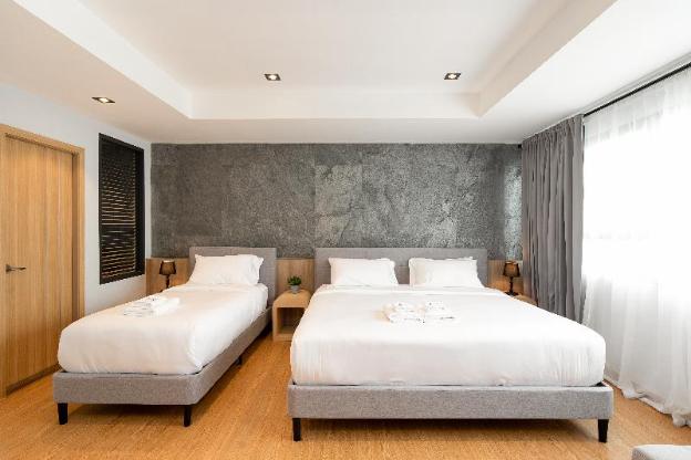 infinite hotel kaset