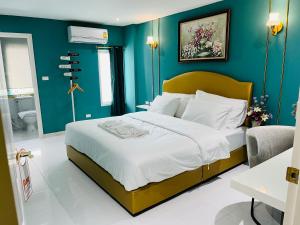 hubble hotel