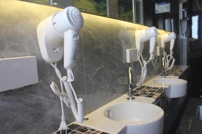 h district boutique poshotel