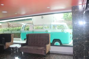 h district boutique poshotel