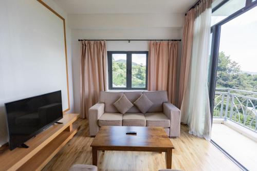hills aranda nova hotel