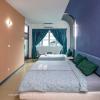 Knight Alley Hotel,,2 star