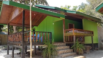 the beachaven chalets kota belud