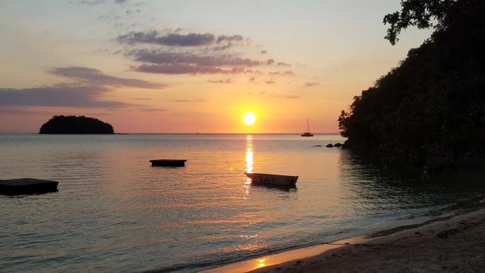 the beachaven chalets kota belud
