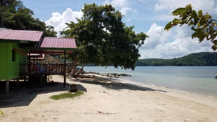 the beachaven chalets kota belud