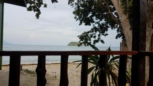 the beachaven chalets kota belud