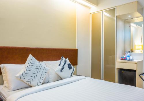 greystone centrestage pj