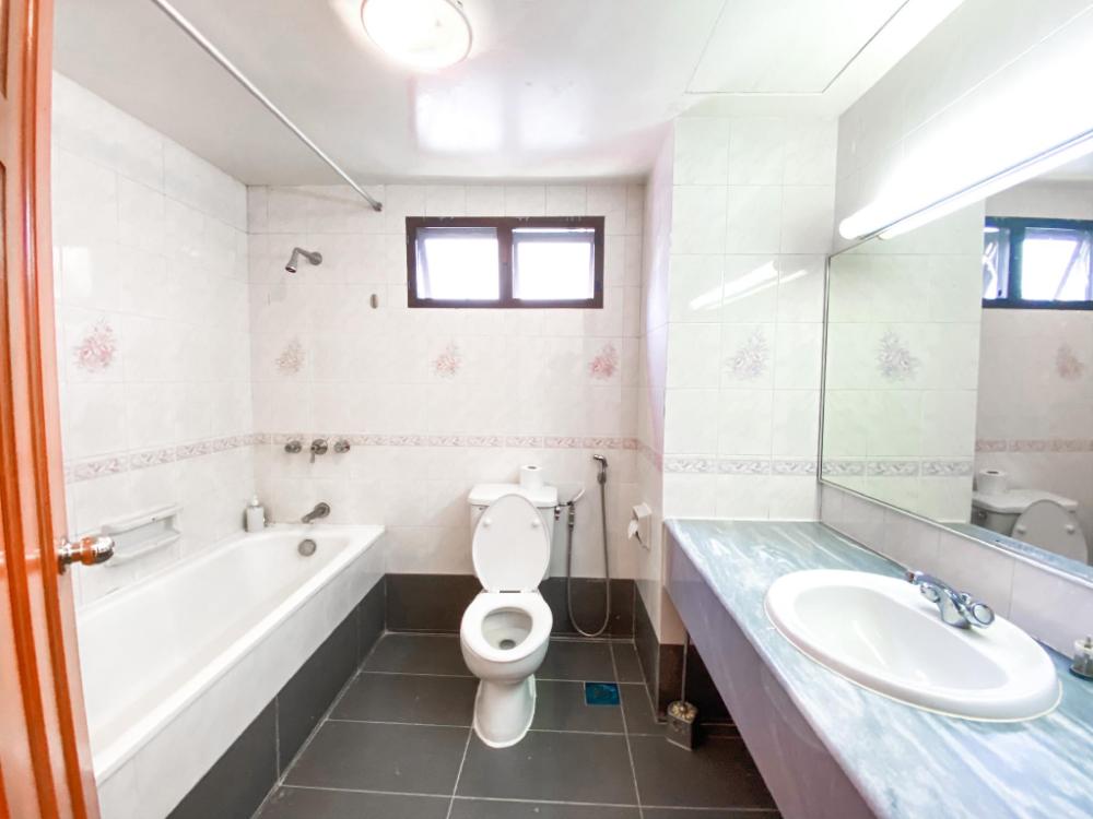 luxury modern 18 c coptorne hotel apartment