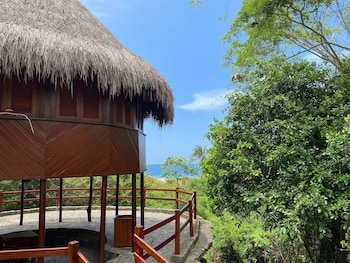 ecohabs tequendama playa canaveral parque tayrona