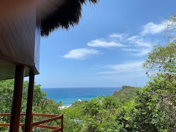 ecohabs tequendama playa canaveral parque tayrona