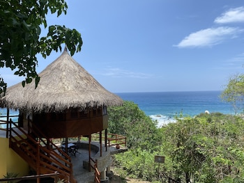 ecohabs tequendama playa canaveral parque tayrona